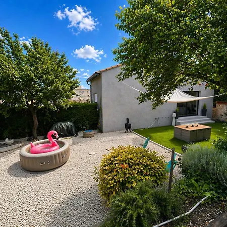 Casa vacanze La Maison De La Fontaine - Jacuzzi&pétanque Nîmes