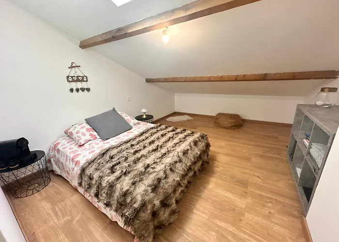 La Maison De La Fontaine - Jacuzzi And Petanque Holiday home Nimes