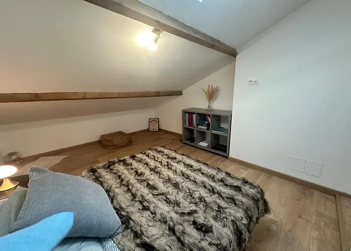 La Maison De La Fontaine - Jacuzzi And Petanque Holiday home Nimes